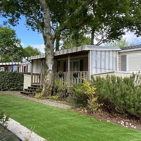 Mobil Premium Avec Vue Sur Le * Gastes